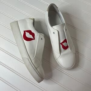 Here/Now White & Red Scarlett Lip Embroidered Leather Low Top Sneaker Size 9